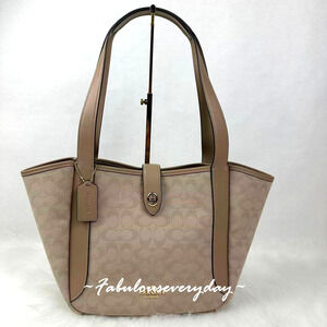 Coach Hadley Turnlock Tote Bag With Signature Canvas In Gold/Dark Natural CAK51